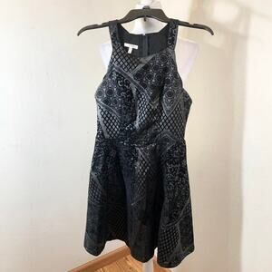 Women Sleeve less Black Dress size M
